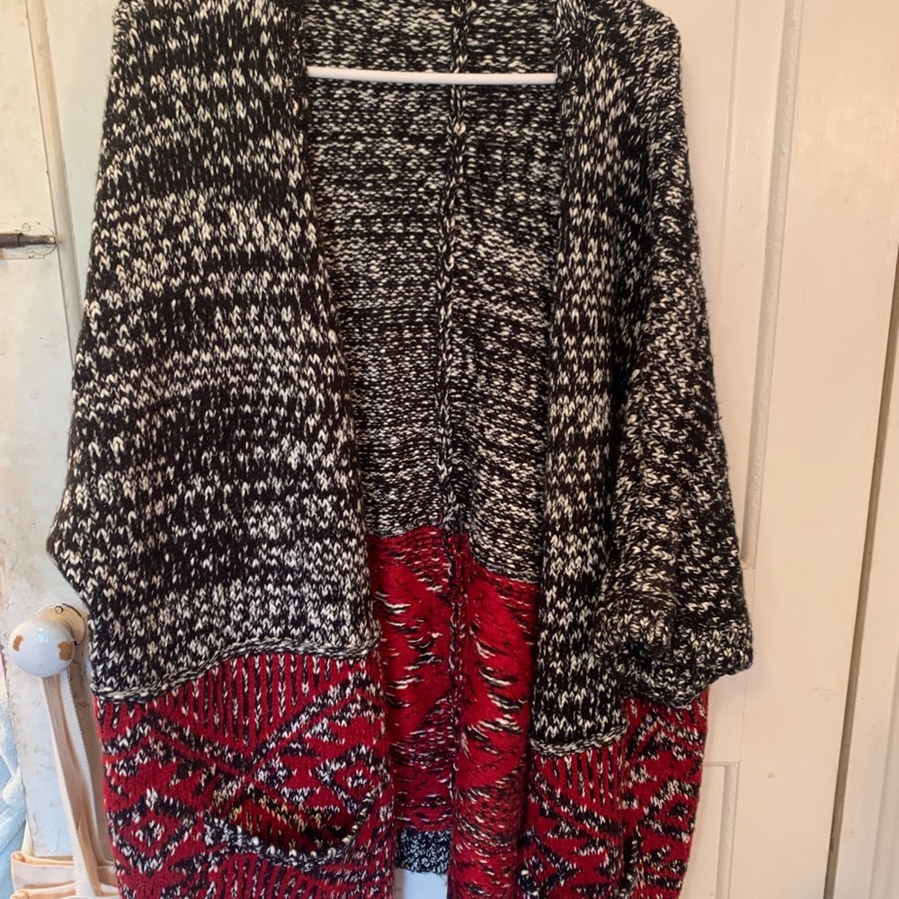 Beautiful forever 21 long sweater